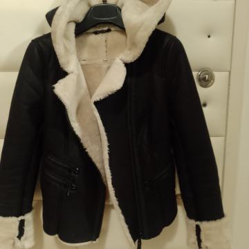 H.Loop vel.XS kvalitetna postavljena jakna