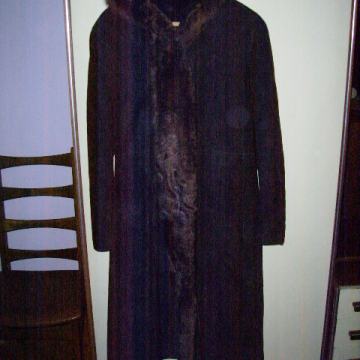 BUNDA ŽENSKA, Medveđe krzno zamjena