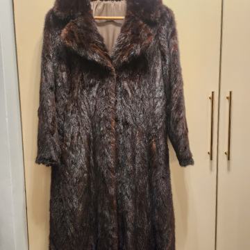 Ženska bunda od nerca