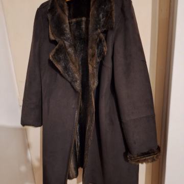 Ženska bunda - nosi se na dvije strane