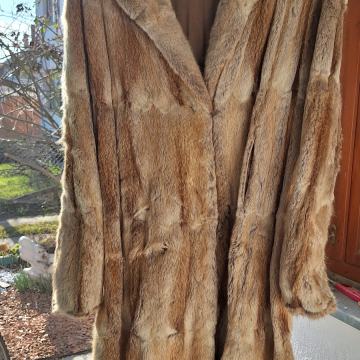 Ženska bunda pravo krzno