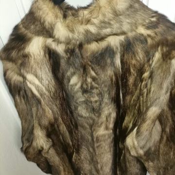 Zenska bunda pravo krzno