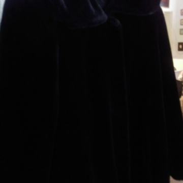 Zenska bunda od umjetnog krzna br 38-42