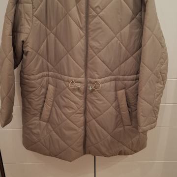 Ženska duža jakna vel 50 NOVO