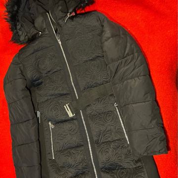 ZENSKA JAKNA DESIGUAL br M