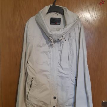 ŽENSKA JAKNA za prijelazno vrijeme