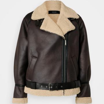 Ženska jakna od umjetne kože