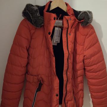 Zenska jakna vel 176