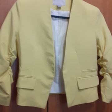 ženska jakna vel 36