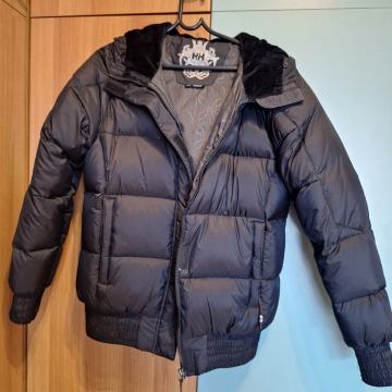 Ženska jakna  vel 40/42