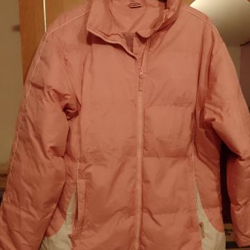 Zenska jakna zimska. Broj 42. ACTIVE.