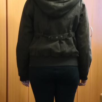 Ženska jaknica za proljetno/jesensko vrijeme samo 2€ ili gratis uz !!!