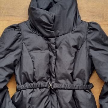 ŽENSKA JAKNA BENETTON vel L