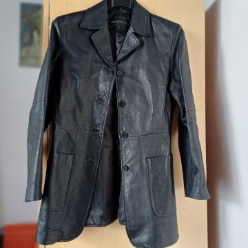 Zenska kozna jakna sako broj 40  novo !