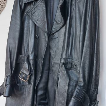 Ženska kožna jakna