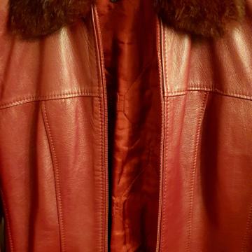 Ženska kožna jakna Vera Pelle broj 38