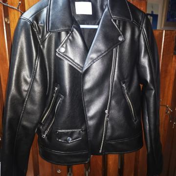 Ženska kožna jakna Zara 13-14 (164), Split