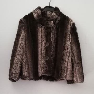 Ženska kratka bunda br. 44