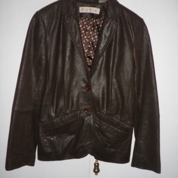 ŽENSKA LAGANA KOŽNA JAKNA 38 M