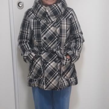 Ženska pernata jakna