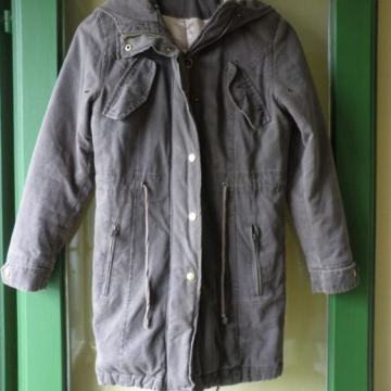 ŽENSKA TOPLA PAMUČNA JAKNA S KAPULJAČOM 32 - 34 XS