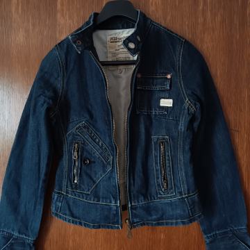 ŽENSKA TRAPER JAKNA VEL.34/36