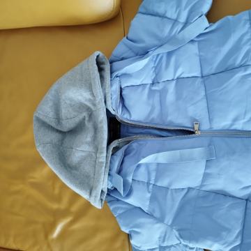 Ženska zimska jakna vel.42