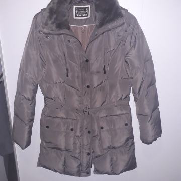 Zenska zimska jakna C&a 40