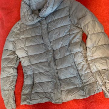 ZENSKA JAKNA MANGO BR M