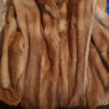 ženske bunde 2 komada od pravog krzna