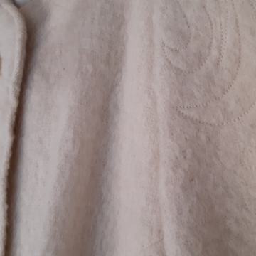 Ženski kaput bijeli 46-48