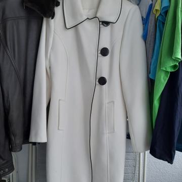 Ženski kaput "NOVO"