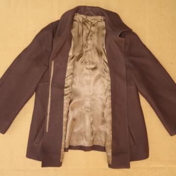 Ženski kaput vel. M