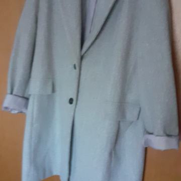 ženski kaput veličina 52  sniženo