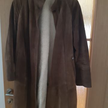 Ženski kožni kaput