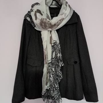 Zenski kratki kaput br. 38