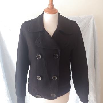 Ženski kratki kaput, H&M, vel. 38, LOGG