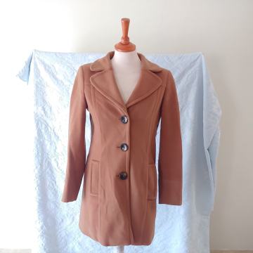 Ženski smeđi kaput Krateks, vel. 37, M