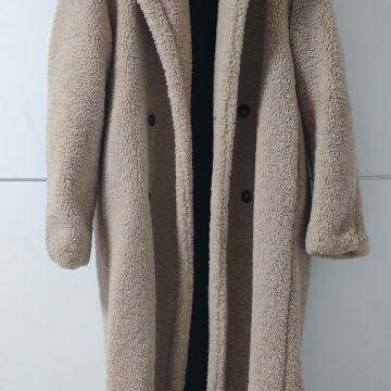 Ženski teddy kaput Zara