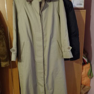 Zenski zimski baloner. Broj 40.