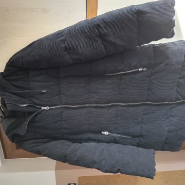 Zimska crna jakna vel."L"