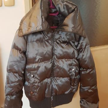 Zimska jakna S  velicina