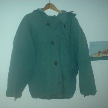 zimska jakna vel. 38 malo korišteno