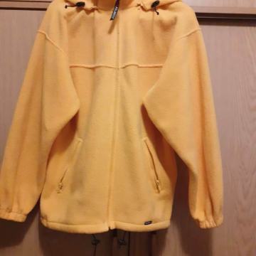 Žuta flis jakna s kapuljačom M-XL