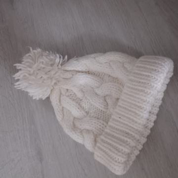 Bijela vunena zimska kapa sa coflekom %