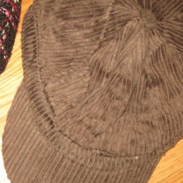 SMEĐA SAMTANA KAPA vel.56 -  NOVO