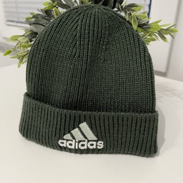 Adidas ženska kapa