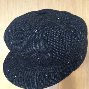 Kapa, 'baker boy' model, vel. 55, ručni rad