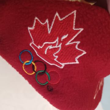 Ženska kapa s olimpijade u Vancouveru 2010