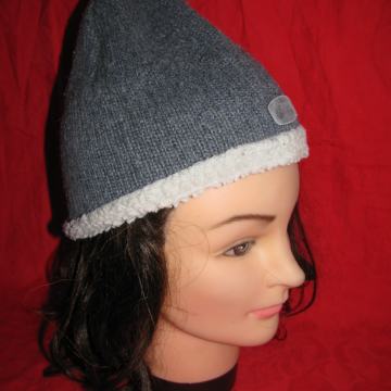 Kapa vunena-deblja. Obujam-57cm. LEX8